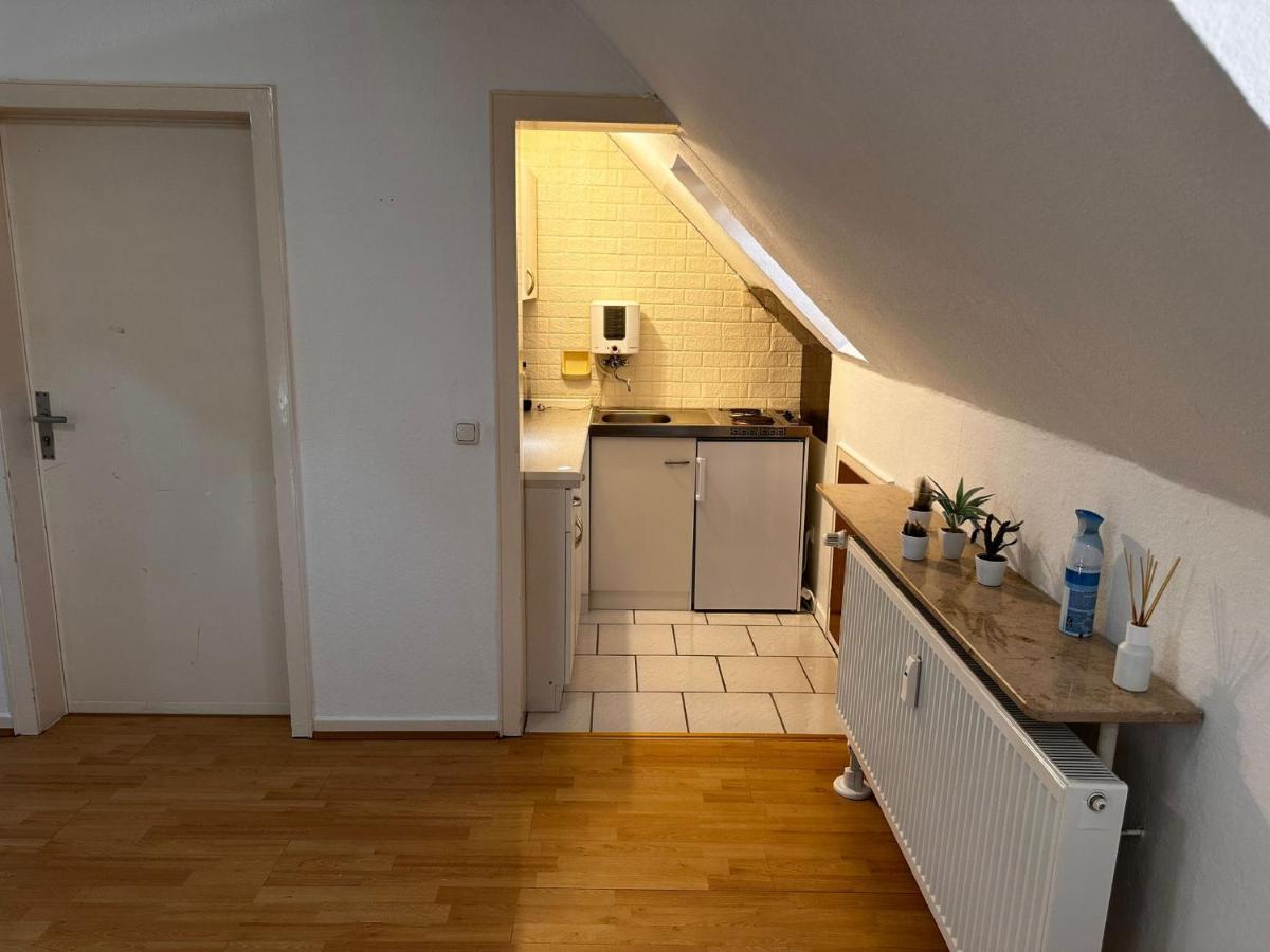 A&V Apartments Gemuetliche Rheinblick Wohnung Apt Daisy Дуйсбург Экстерьер фото